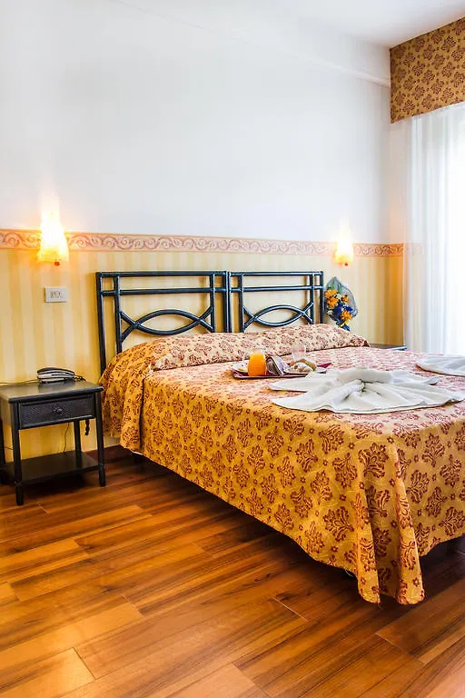 Hotel Consul - Family Hotel Riccione